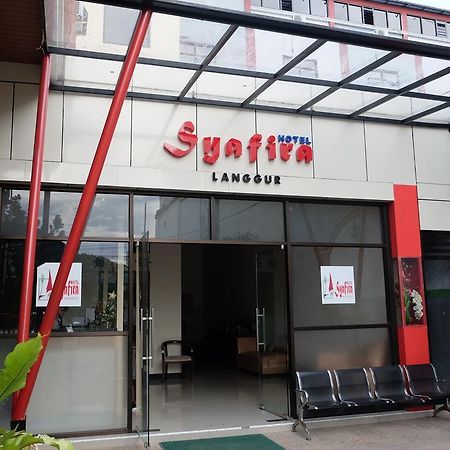Syafira Hotel Langgur Exterior foto